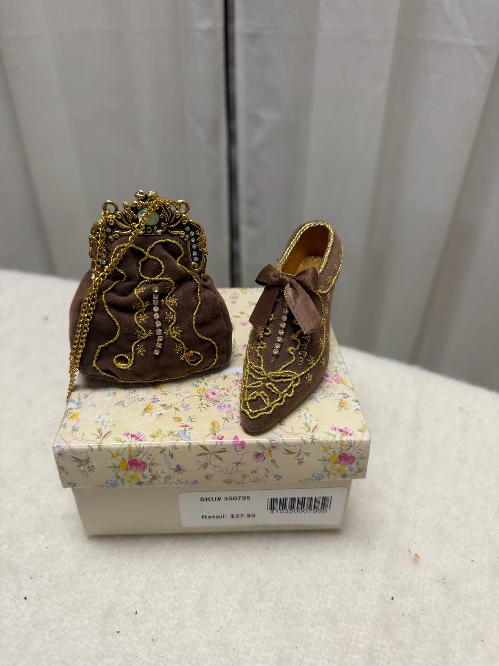 Vintage 1999 Popular Imports Putting on the Ritz FS212 Mini Shoe Purse Set Boxed
